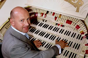 John Bowdler organist at the Blackpool Tower Ballroom