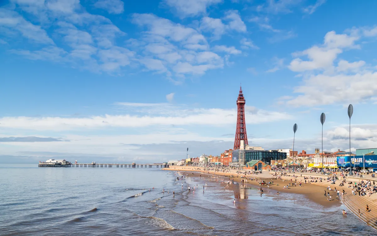 Shutterstock 2083923406 (1)