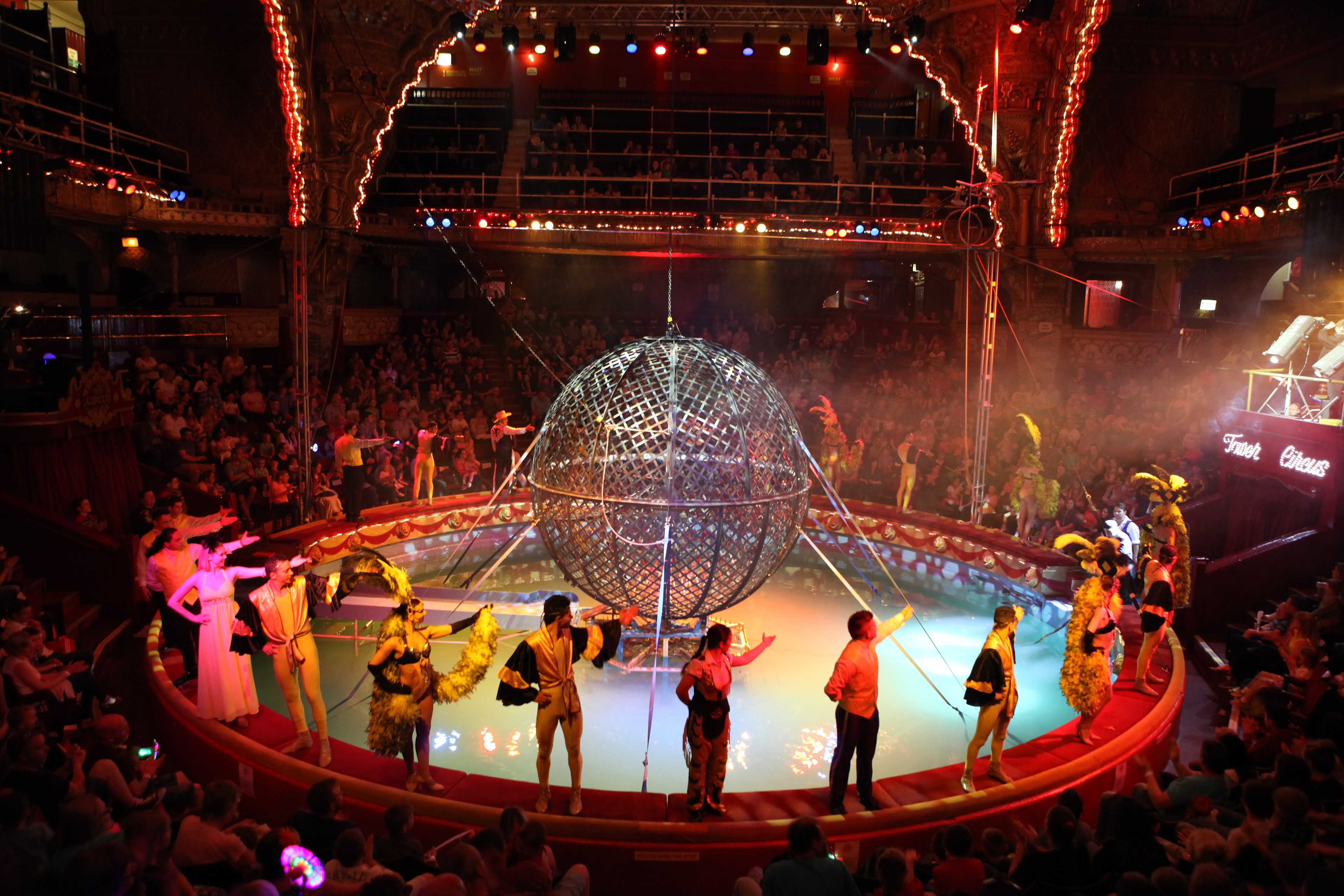 The circus finale with water at the blackpool tower circus