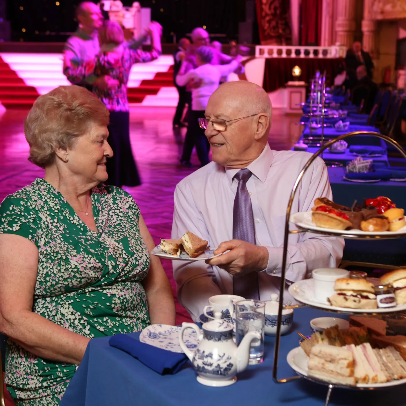 Afternoon Tea Couple
